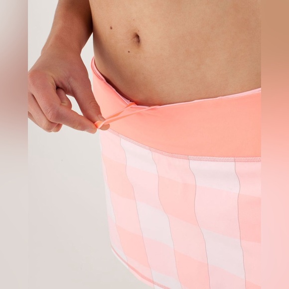 Lululemon Run: Pace Setter Skirt size 4 - Picture 4 of 12